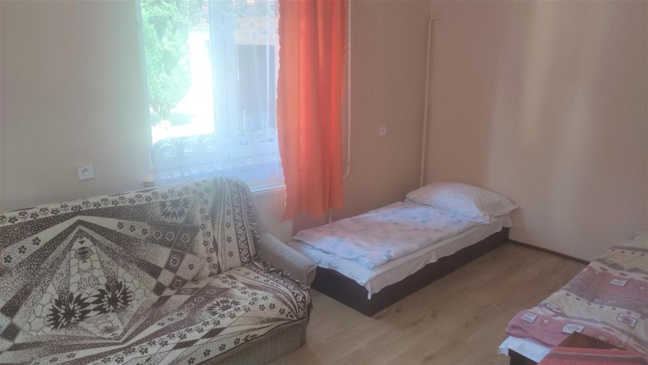 Dom Turysty Pod Wiezyca Sobótka Dış mekan fotoğraf